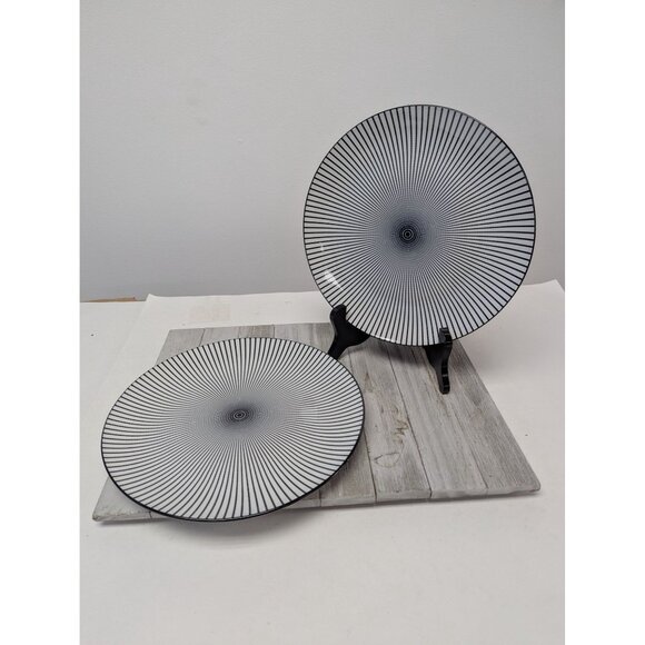 Royal Norfolk Black White Set Of 2 Dinner Plates 10 5/8" - Picture 1 of 7